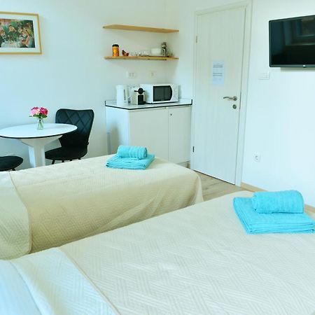 En-Suite Rose On Rokova Street - 5 Min Walk To The Old Town Of Split Exterior photo